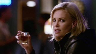 "Young Adult" Trailer