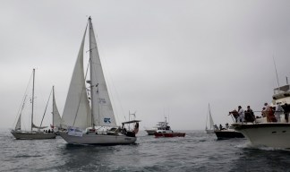 Teen Sailor Returns After Roundtrip Record