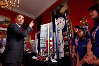Obama Chills With the Smart Kids