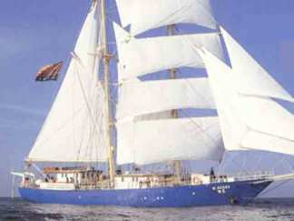 Ship Aims to Track Ocean Trash Vortex