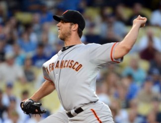 Giants Top Dodgers in Game 1