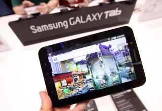 Apple Gets the Samsung Galaxy Tab Banned