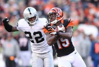 Jones May Help Raiders at Cornerback