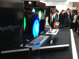 Thin, 3D TVs Top Show at CES