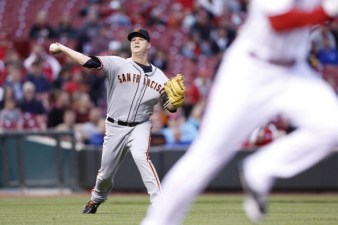 Giants Fall to Reds, 9-2
