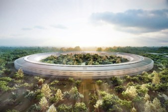 Apple's $5B Headquarters Angers Investors