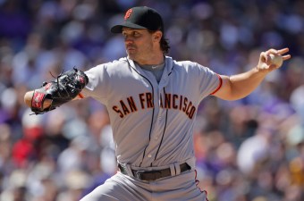 San Francisco Giants Win First Game of Season
