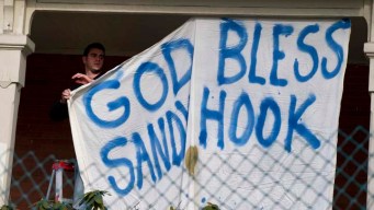 How to Help Victims of Newtown School Shooting