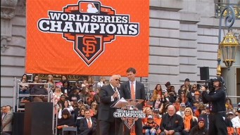 Giants Broadcasters Go Gangnam Style