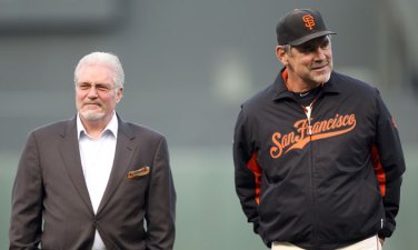 Giants Extend Sabean, Bochy