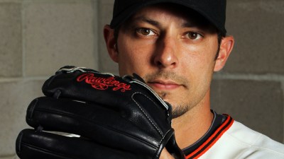 Hensley to the Giants Rescue