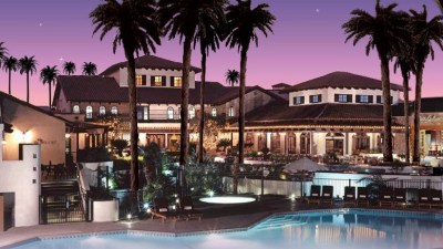 Dreaming of a Desert Christmas