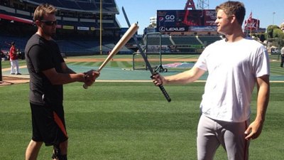Matt Cain Gets Samurai Sword