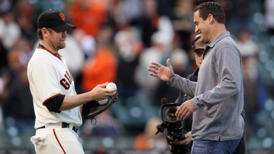 Burrell Emotional After First Pitch
