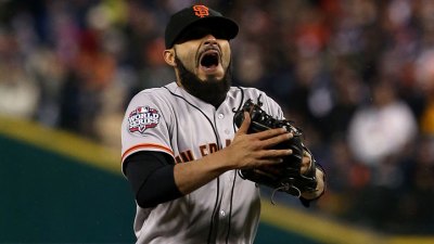 Sergio Romo's Aggressive Final Pitch