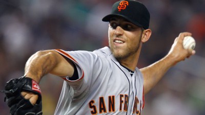 Giants Drop Game 3 to Stanton, Marlins 5-3