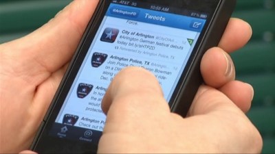 Apple to Integrate Facebook Into iOS: Report
