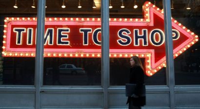 Holiday shopping sign reads: "Time to Shop" Holiday shopping sign reads: "Time to Shop"