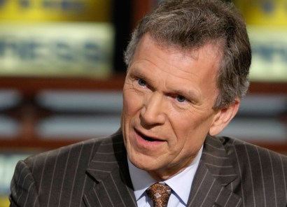 Former Senate Majority Leader  Tom Daschle (D-SD)  has been tapped to be Obama's Health and Human Services Secretary.