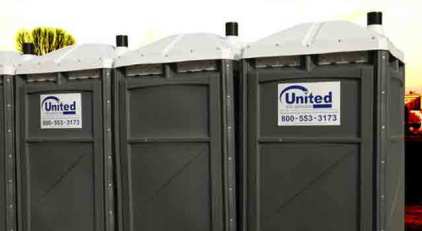 Pipe Bomb Blasts Off in Porta Potty