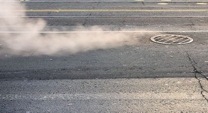 San Francisco Manhole Blows Smoke