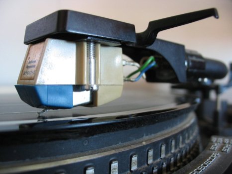Beatport Mixes Turn the Tables