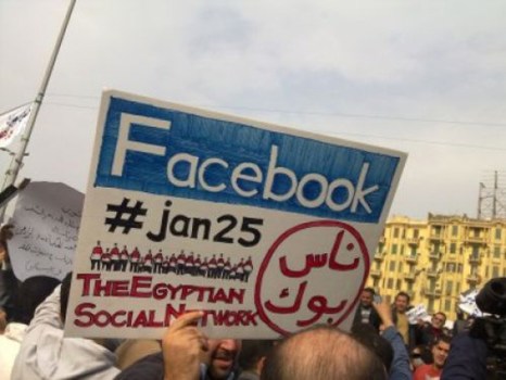 U.S. Gov. Develops Social Media "Panic Button"