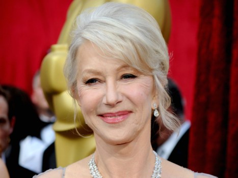 Helen Mirren Playing Valet to Russell Brand's "Arthur"