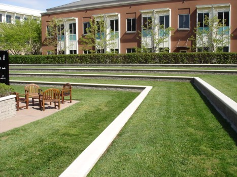 Facebook Plans on West Campus, 9,400 Employees