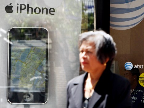 'Unlimited' iPhone Plan Under Scrutiny