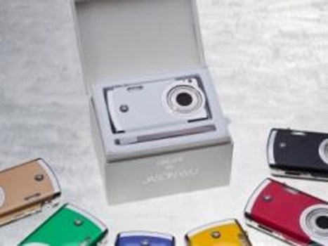 Jason Wu Goes Tech