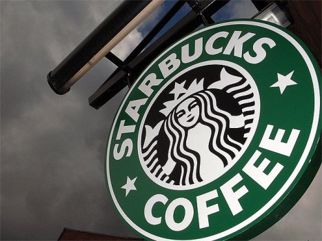 Starbucks Warns of Facebook Gift Card Scam