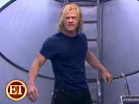 Lo! It's the Norse God of Thunder!