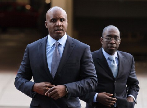 Bonds Seeks Probation Over Prison