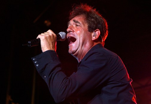 49ers' Double Bill: Huey Lewis and E-40