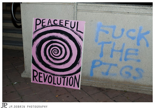 Police Shut Down Occupy Oakland