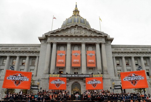 Injured Giants Celebrant Dies Of Head Trauma