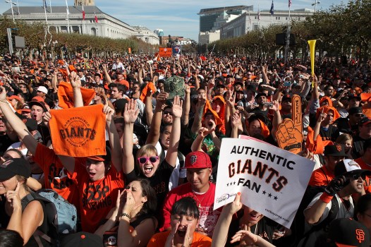 Giants Fans are Most Liberal: Facebook