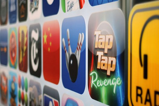 Apple Users Buy 61 Percent More Mobile Apps