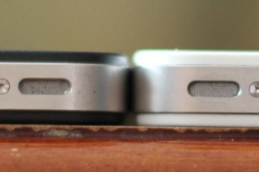 Uh Oh, White iPhone 4 Is a Little Thick
