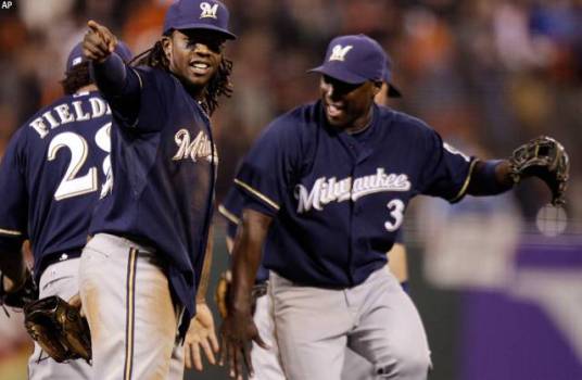 Marcum, Brewers beat Cain, Giants 4-2