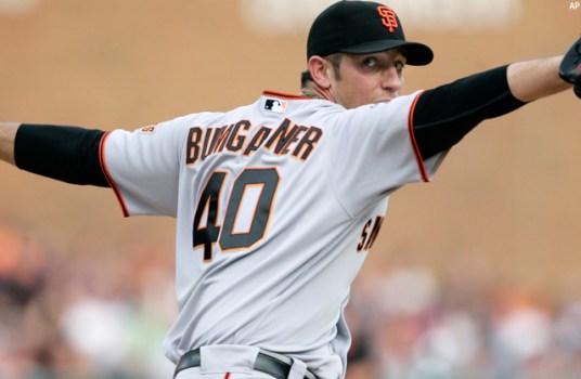 Giants Hold on for Dramatic Win in Detroit
