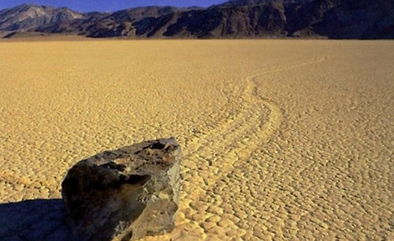 The Mysterious Death Valley Racetrack