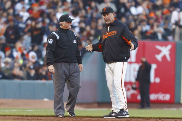 Giants Cruise Past Padres