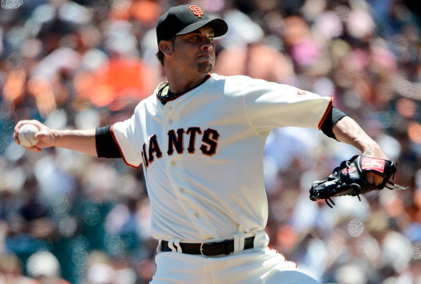 Giants Beat Rangers; 5-2