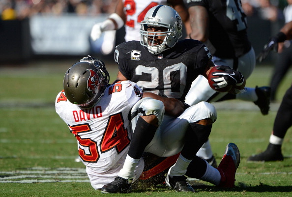 Raiders Lose to Bucs 42-32
