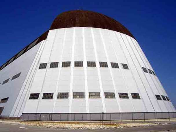 Sen. Questions Google's Use of Moffett Field