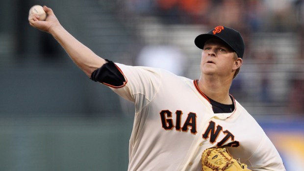 Cain Helps Giants Take Series From Phillies