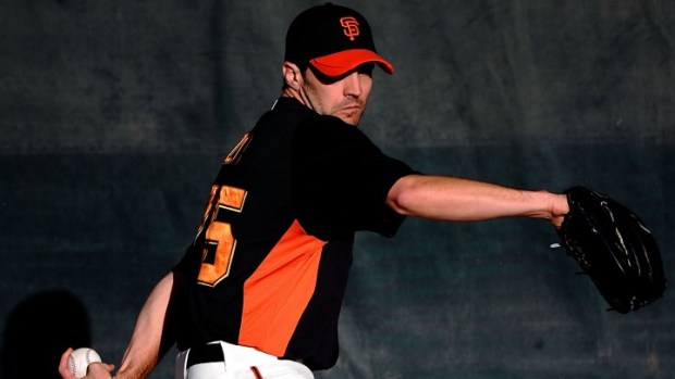 Barry Zito '95 Percent' to Pitch Sunday