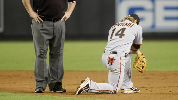 Giants Waive Mike Fontenot